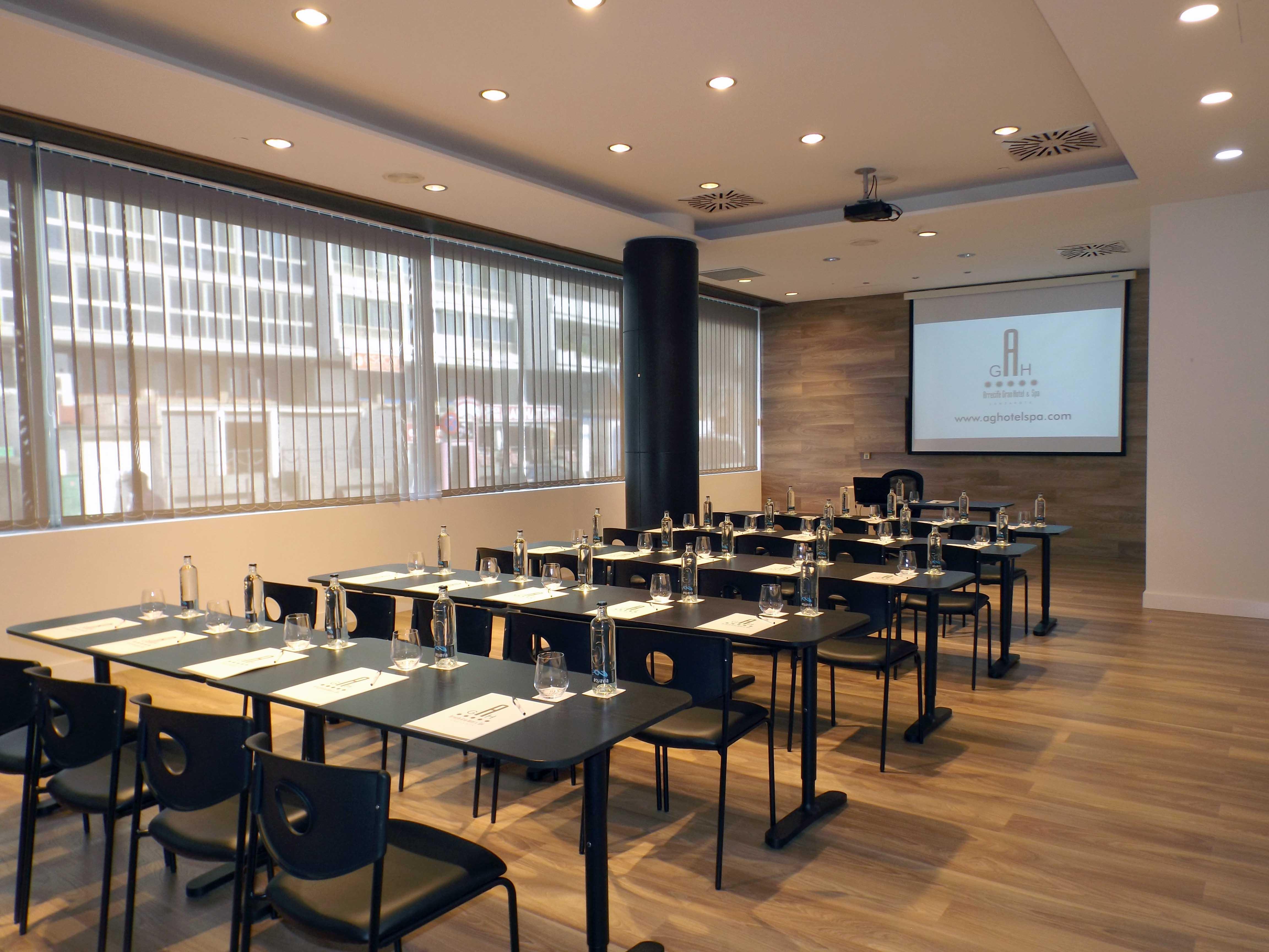 Arrecife Gran Hotel & Spa Εξωτερικό φωτογραφία The Business Club