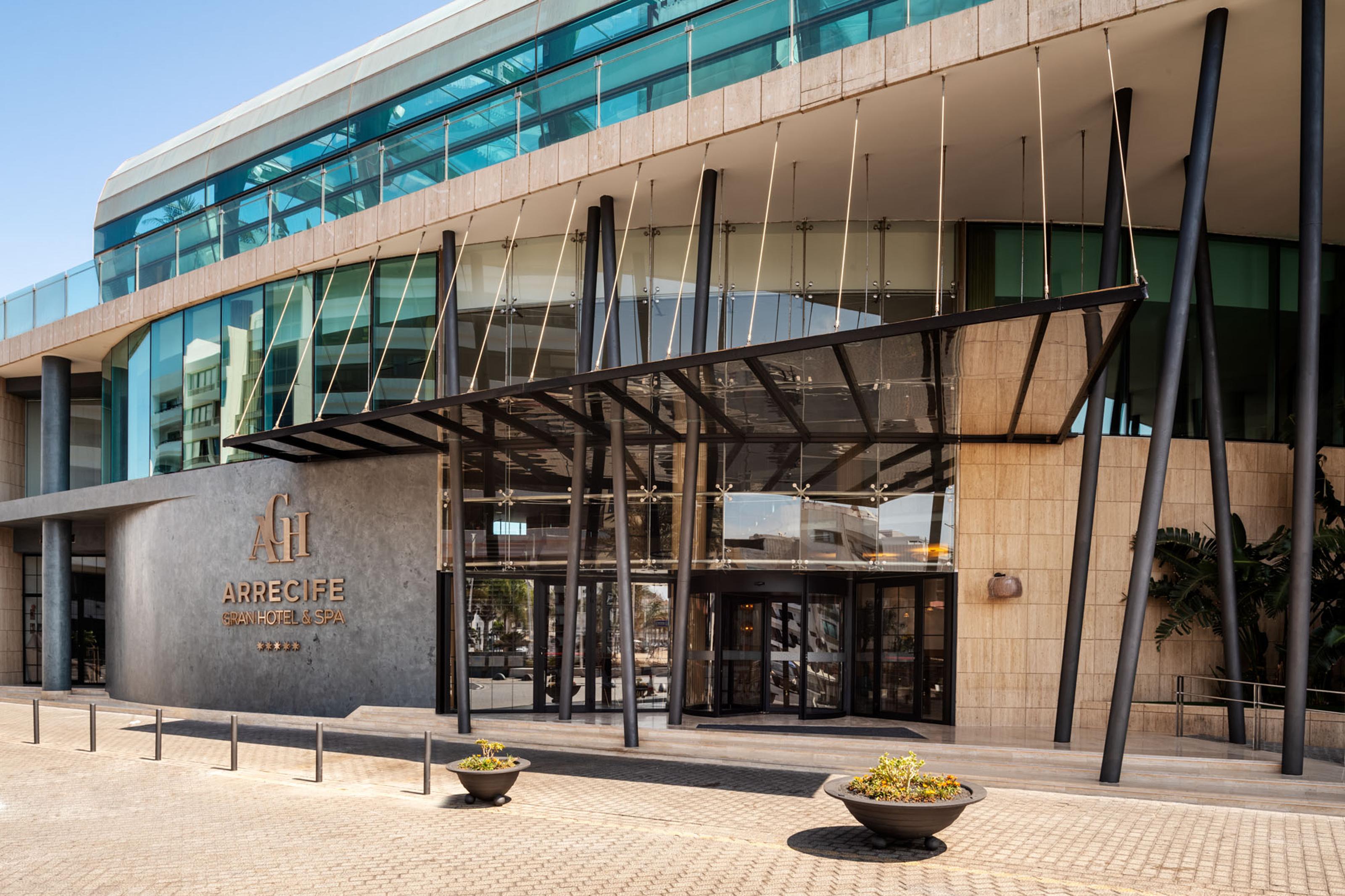 Arrecife Gran Hotel & Spa Εξωτερικό φωτογραφία Entrance to the hotel